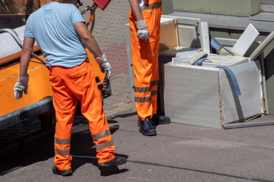 How Trash Removal Simplifies Moving Out in Picayune, MS How Trash Removal Simplifies Moving Out in Picayune, MS